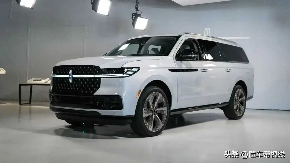 新车 | 林肯领航员同平台/大型SUV 新福特征服者发布 会引入国内吗？  -图7