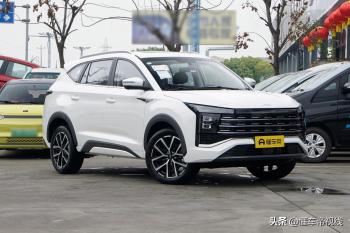 新车 | 售价8.98万元，江淮X8 PLUS献礼版上市，1.5T七座中型SUV  -图2