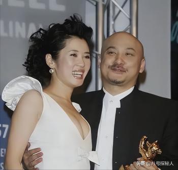 她曾把黄渤吻到害羞，与导演同居12年遭抛弃，今47岁身价高达40亿  -图4